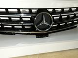 Решетка ML W 166 за 120 000 тг. в Алматы Решетка ML W 166 за 120 000 тг. в Алматы